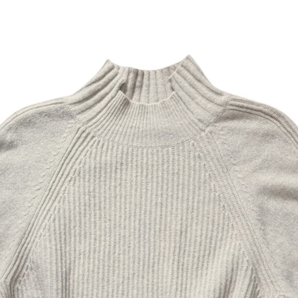 Everlane Beige Cashmere Sweater | Size S - Picture 3 of 5